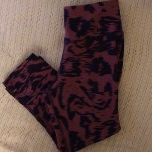 NWT Nike dri fit capris